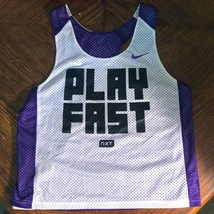 Nike play fast reversible purple white tank top M